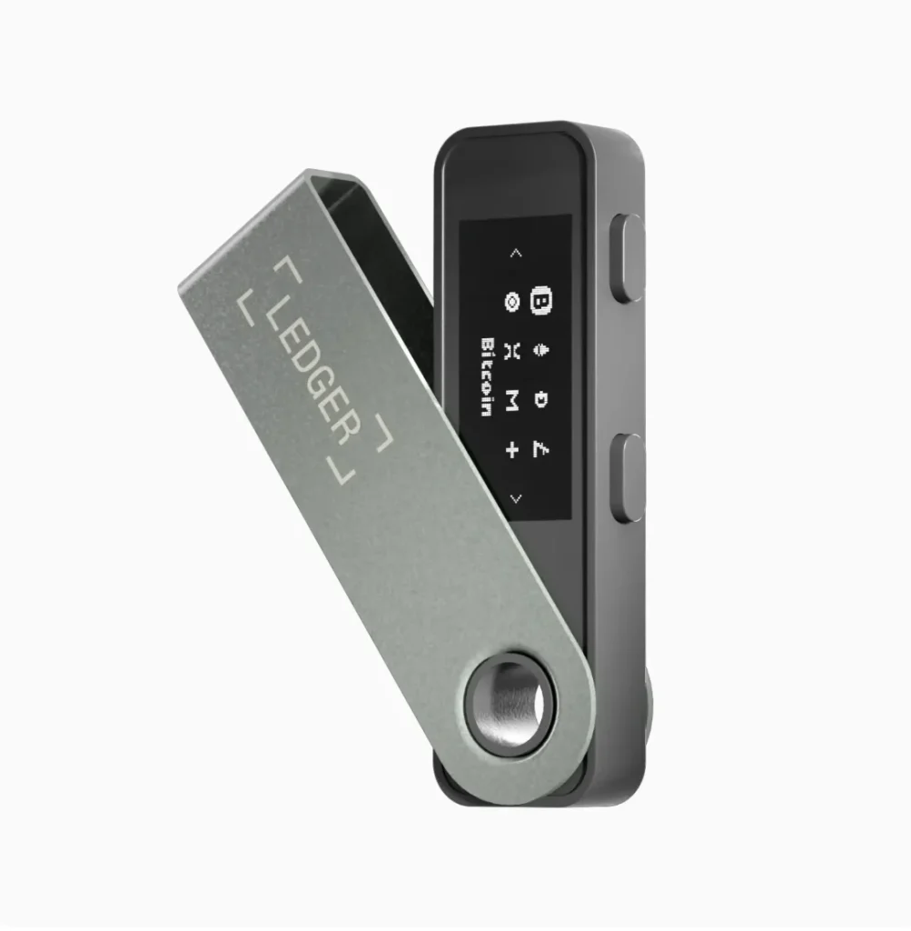 3. Ledger Nano S Plus: Best Budget Option for MetaMask Integration